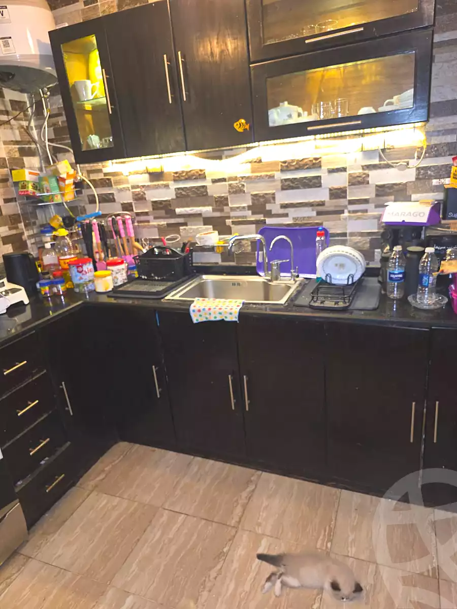 https://aqarmap.com.eg/ar/listing/7243334-for-sale-cairo-downtown-el-qasr-el-ayni