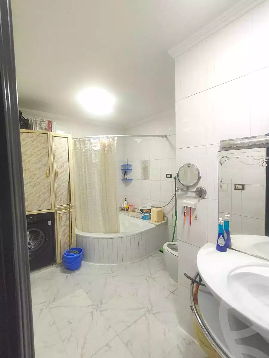 https://aqarmap.com.eg/ar/listing/7243498-for-sale-alexandria-al-agamy-lbytsh-al-kaada-st