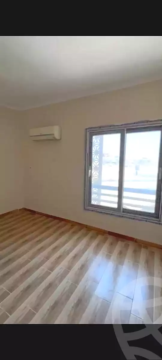 https://aqarmap.com.eg/en/listing/7244033-for-rent-cairo-el-sheikh-zayed-city-compounds-el-khamayel