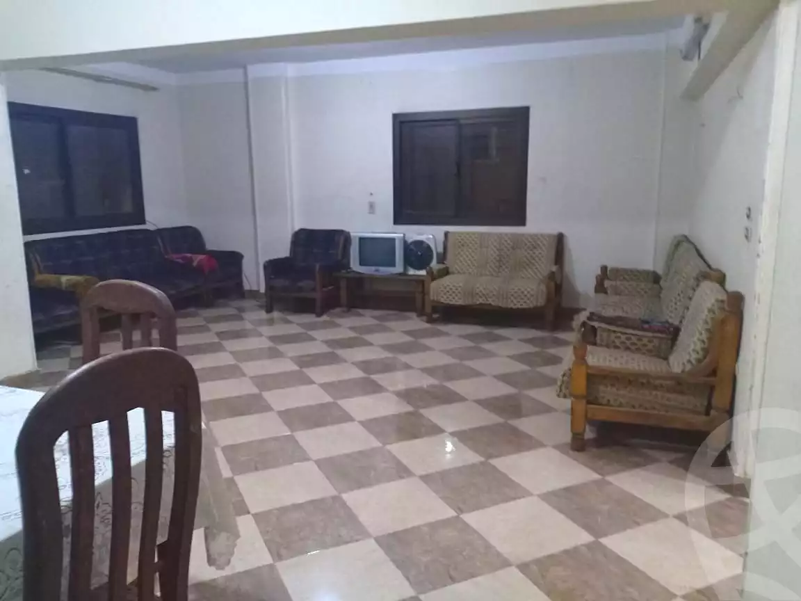 https://aqarmap.com.eg/ar/listing/7244039-for-rent-cairo-6th-of-october-el-ahyaa-neighborhood-2nd-divided-from-al-kafrawei-st