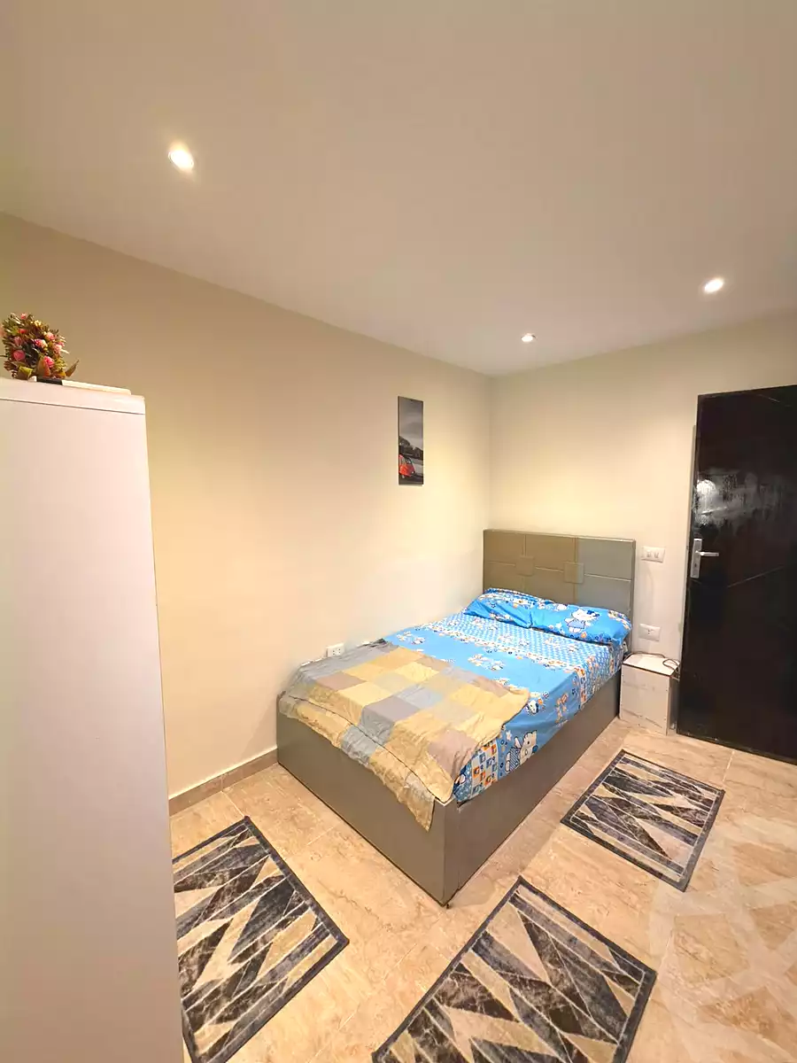 https://aqarmap.com.eg/ar/listing/7244104-for-rent-cairo-el-sheikh-zayed-city-el-hay-eltaseaa-lhy-lts