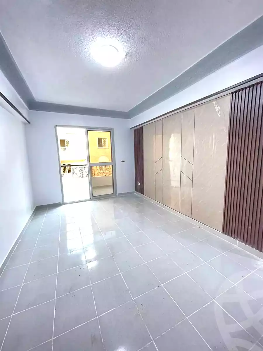 https://aqarmap.com.eg/ar/listing/7244176-for-sale-alexandria-al-agamy-shataa-el-nakheel