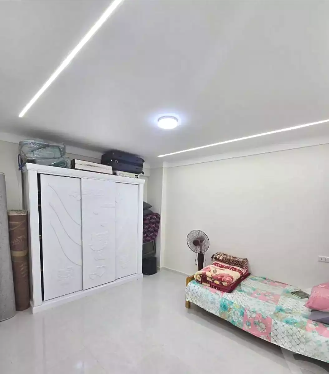 https://aqarmap.com.eg/ar/listing/7244406-for-sale-alexandria-miami-farook-abd-al-wahab-st
