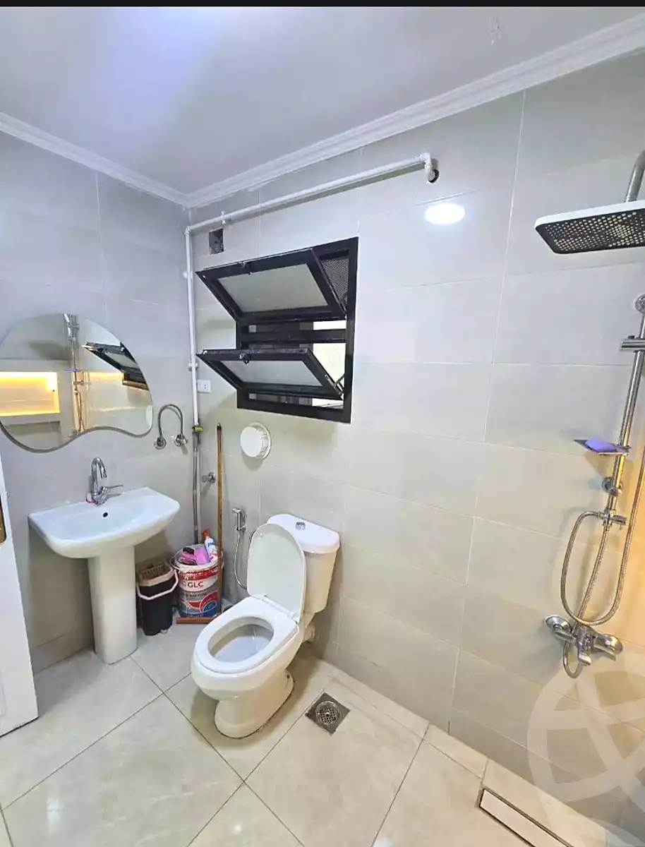 https://aqarmap.com.eg/ar/listing/7244406-for-sale-alexandria-miami-farook-abd-al-wahab-st