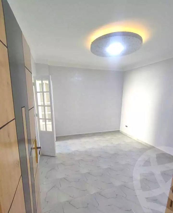 https://aqarmap.com.eg/ar/listing/7244434-for-sale-alexandria-lsywf-el-falki