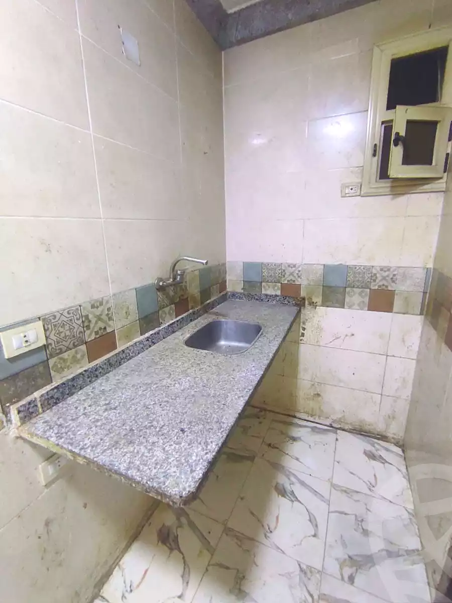 https://aqarmap.com.eg/en/listing/7244581-for-sale-alexandria-sydy-bshr-sydy-bshr-qbly-street-30
