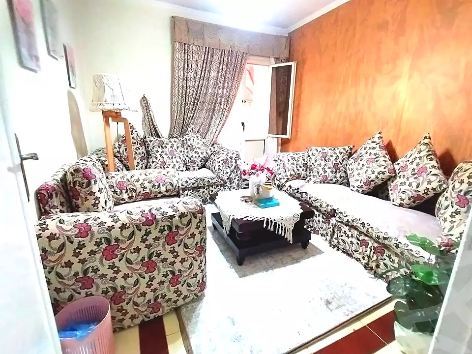 https://aqarmap.com.eg/en/listing/7244591-for-sale-alexandria-zezenia