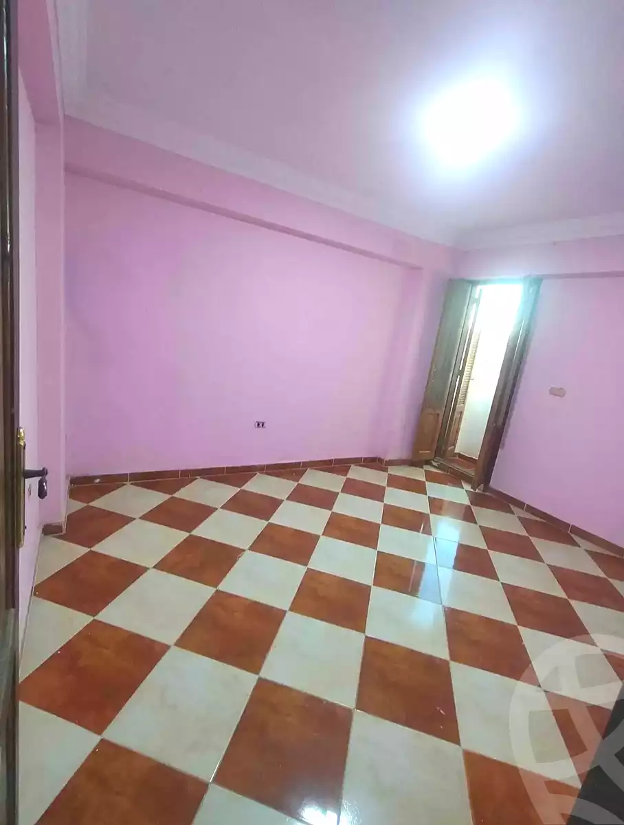 https://aqarmap.com.eg/ar/listing/7244905-for-sale-alexandria-new-miami-eskot