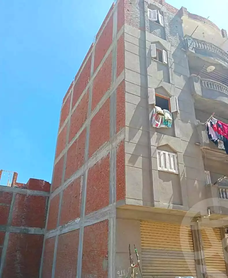 https://aqarmap.com.eg/en/listing/7245041-for-sale-alexandria-el-asafra-l-sfr-qbly
