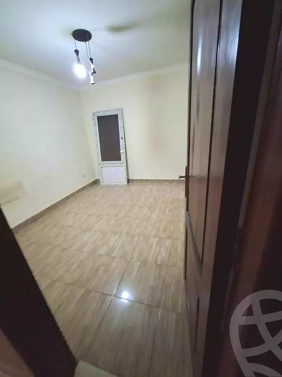 https://aqarmap.com.eg/ar/listing/7245050-for-rent-cairo-helwan-azam-mosque-st