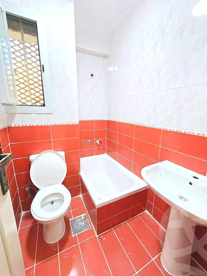 https://aqarmap.com.eg/ar/listing/7245086-for-sale-alexandria-al-agamy-shataa-el-nakheel