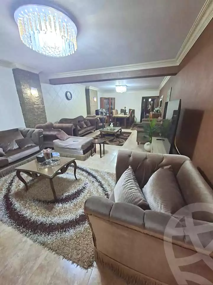 https://aqarmap.com.eg/ar/listing/7245089-for-sale-cairo-helwan-helwan-el-sharkeya-latif-basha-st