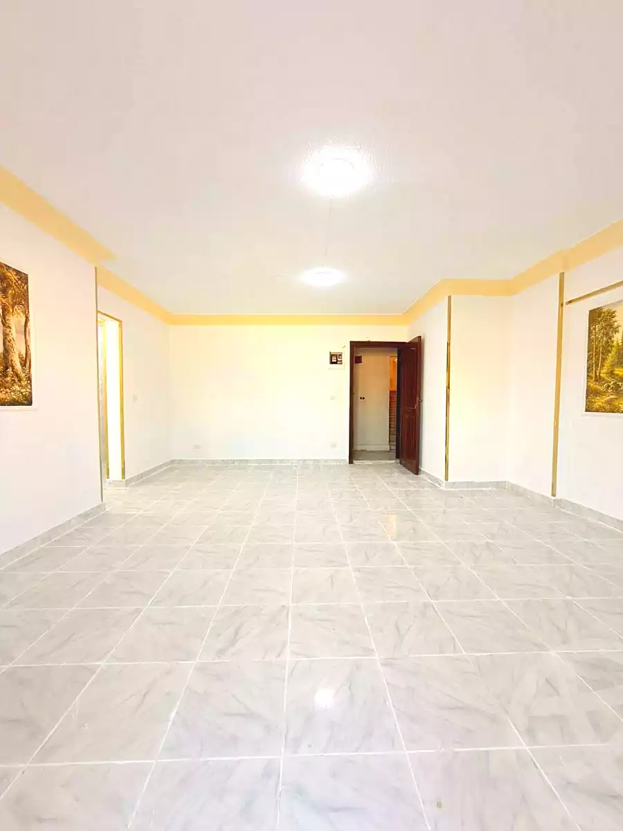 https://aqarmap.com.eg/en/listing/7245113-for-sale-alexandria-al-agamy-shataa-el-nakheel