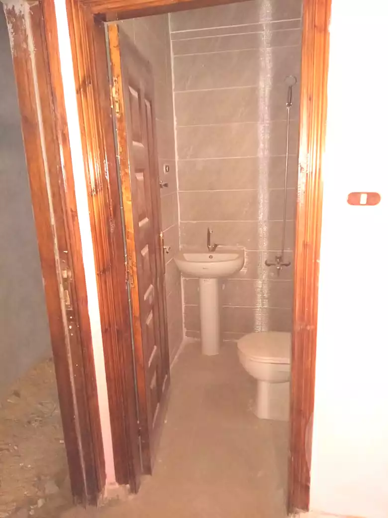 https://aqarmap.com.eg/en/listing/7242574-for-sale-marsa-matruh-marsa-matrouh-city-alam-el-roum-st