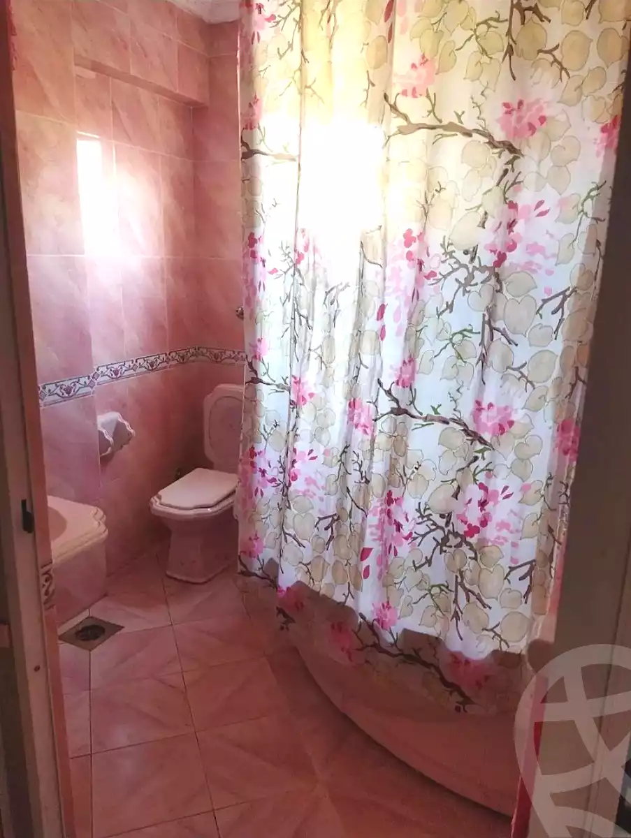 https://aqarmap.com.eg/en/listing/7245284-for-sale-alexandria-al-agamy-el-hanouvel-el-salam-st