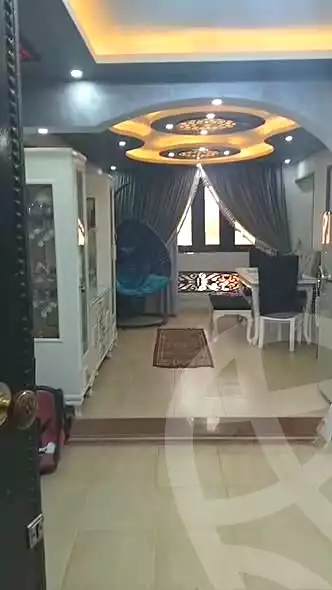 https://aqarmap.com.eg/ar/listing/7245385-for-sale-alexandria-al-agamy-el-hanouvel-khalil-khair-allah-st