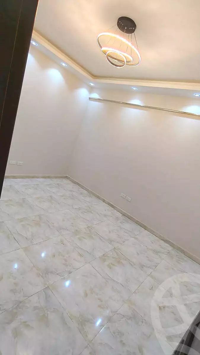 https://aqarmap.com.eg/ar/listing/7246175-for-sale-cairo-nozha-2-el-khamseen-st