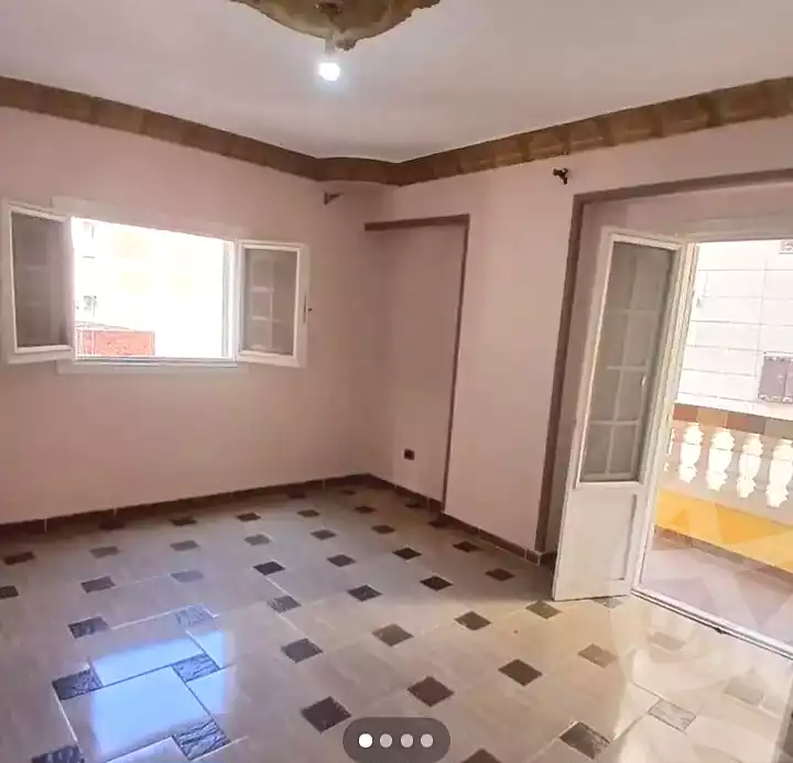 https://aqarmap.com.eg/ar/listing/7246204-for-sale-alexandria-el-mandara-alex-el-mandara-bahri-sidi-kamal-st
