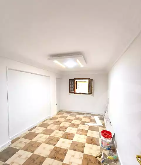 https://aqarmap.com.eg/en/listing/7246623-for-sale-alexandria-bw-qyr-street-25
