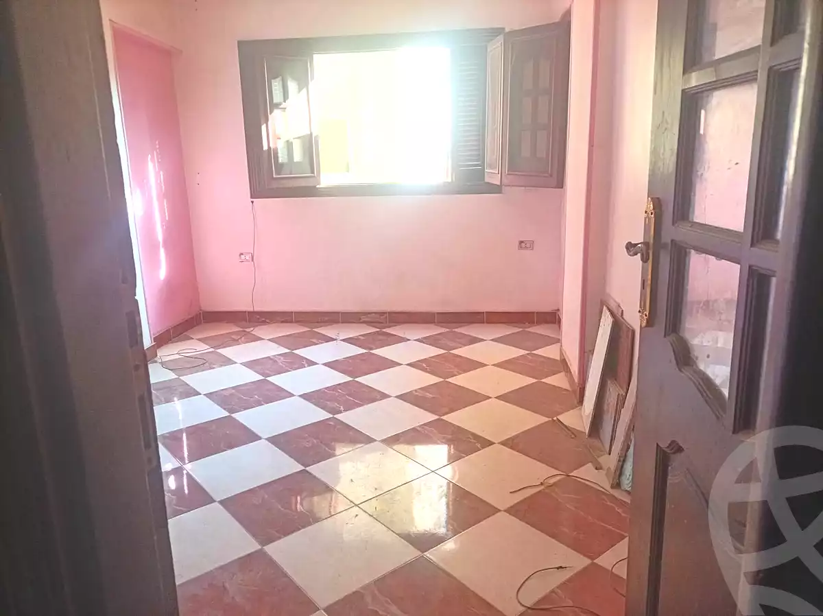 https://aqarmap.com.eg/en/listing/7246672-for-rent-cairo-ain-shams-ahmed-esmat-st