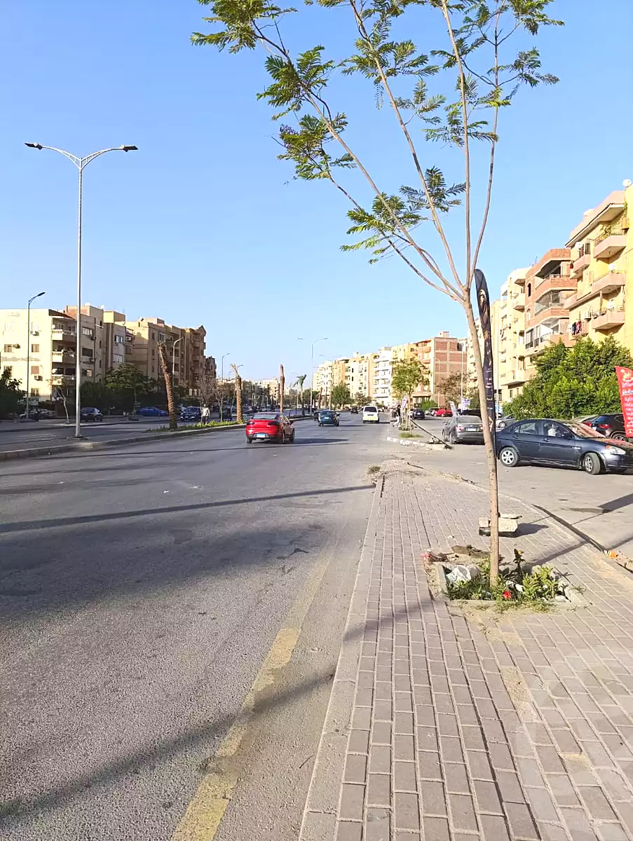 https://aqarmap.com.eg/ar/listing/7247290-for-sale-cairo-6th-of-october-el-ahyaa-neighborhood-5th-street-2