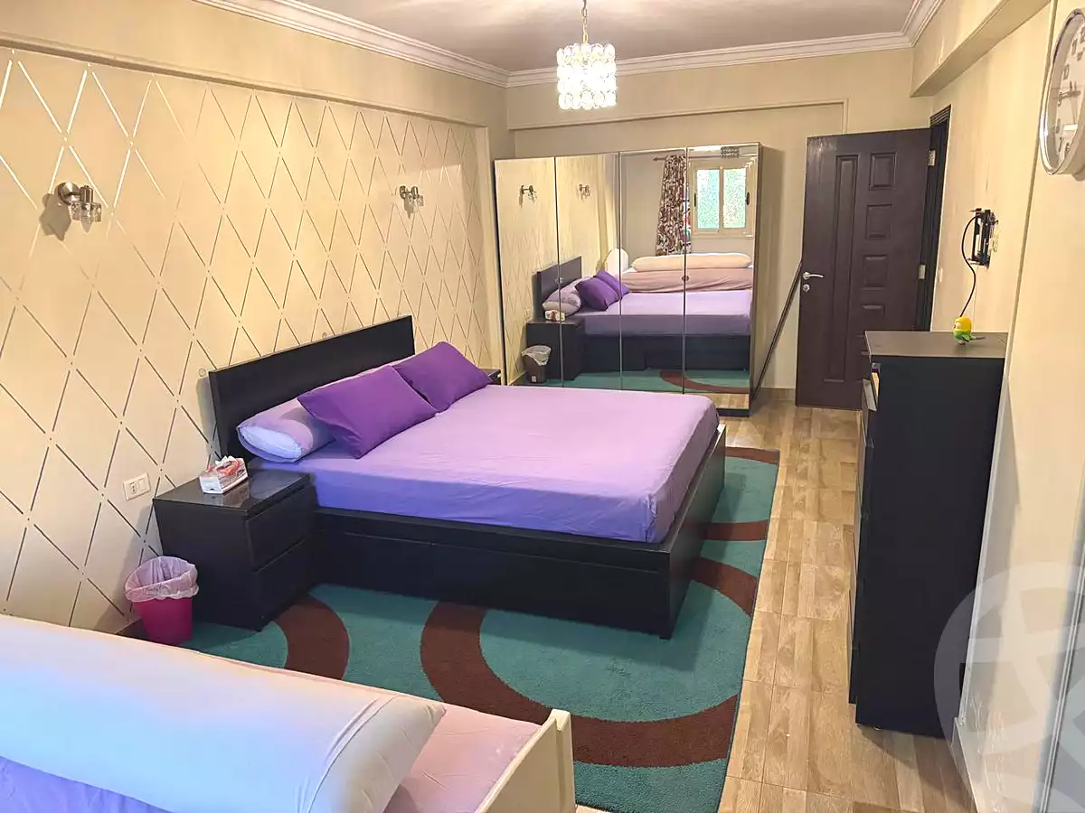 https://aqarmap.com.eg/en/listing/7247315-for-sale-cairo-el-sheikh-zayed-city-el-hay-elsabeaa