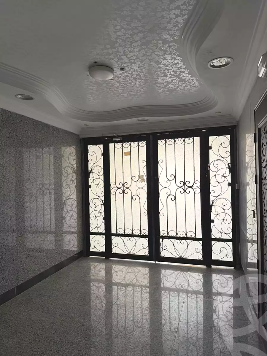 https://aqarmap.com.eg/en/listing/7247322-for-sale-cairo-el-sheikh-zayed-city-el-hay-elsades-ashaer