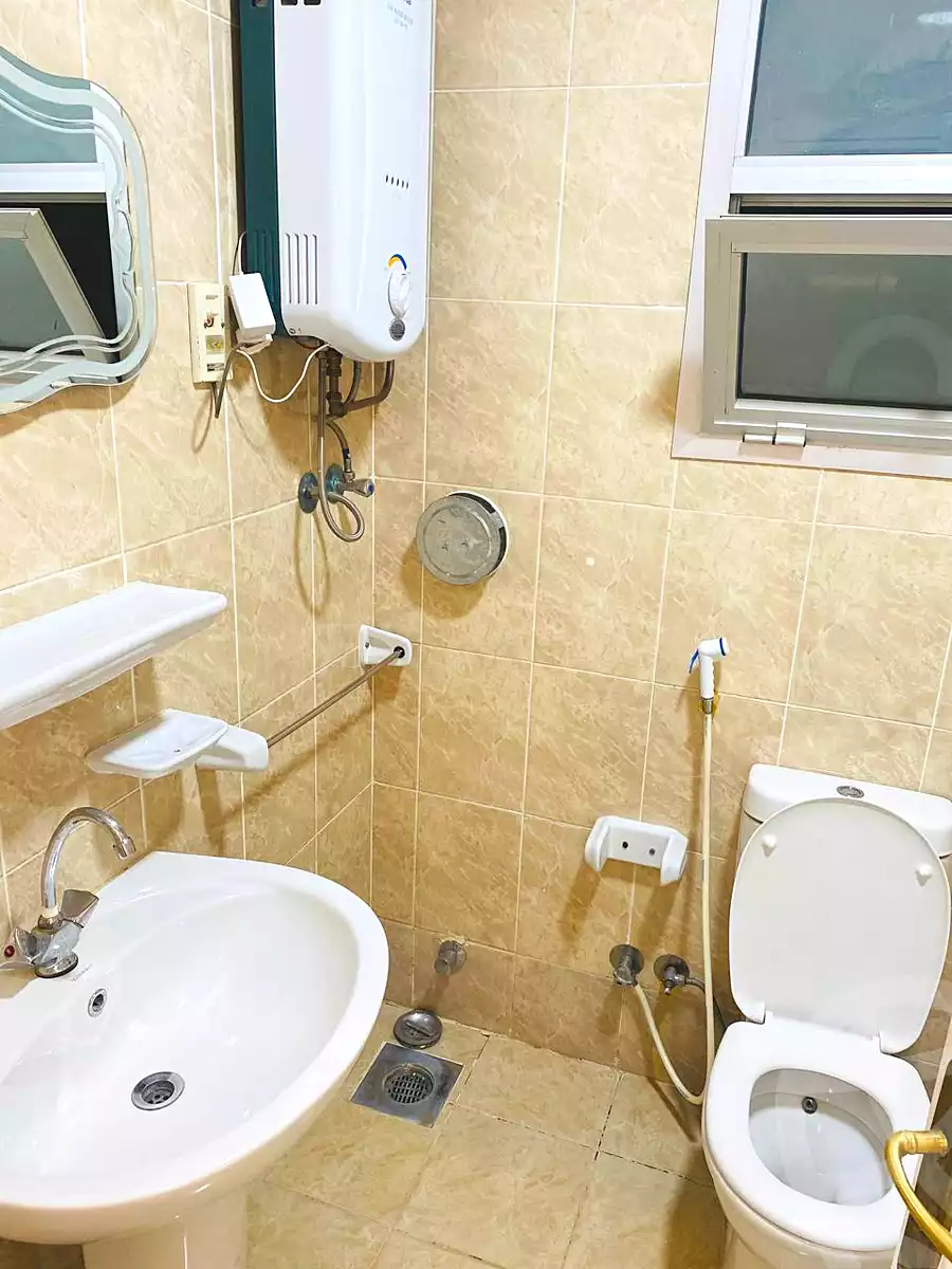 https://aqarmap.com.eg/ar/listing/7247450-for-rent-cairo-new-cairo-madinaty-eleventh-zone-buildings-madinaty-b-11