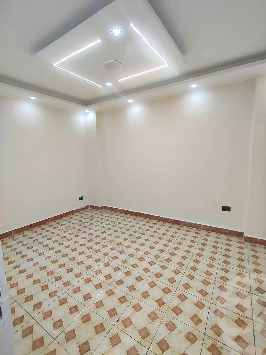 https://aqarmap.com.eg/ar/listing/7248154-for-sale-alexandria-el-asafra-l-sfr-bhry