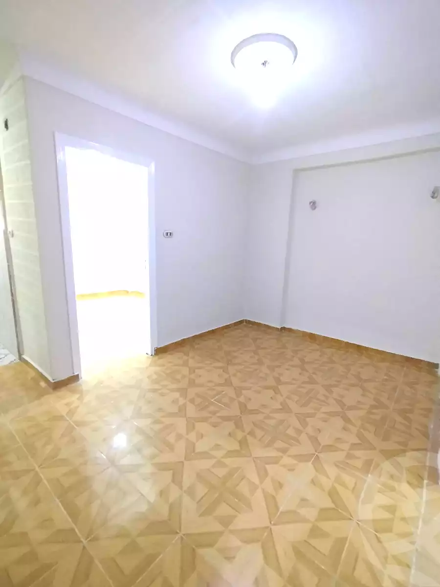 https://aqarmap.com.eg/ar/listing/7248290-for-sale-alexandria-lsywf-el-falki