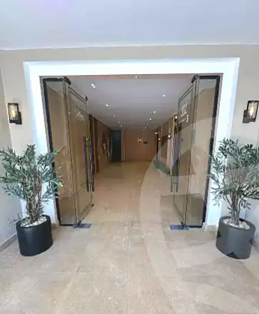https://aqarmap.com.eg/ar/listing/7248295-for-sale-cairo-el-sheikh-zayed-city-compounds-kmbwnd-fyldj-wyst-dr-llttwyr