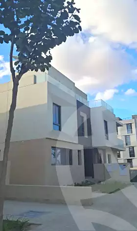 https://aqarmap.com.eg/ar/listing/7248305-for-sale-cairo-el-sheikh-zayed-city-lshykh-zyd-ljdyd-vye