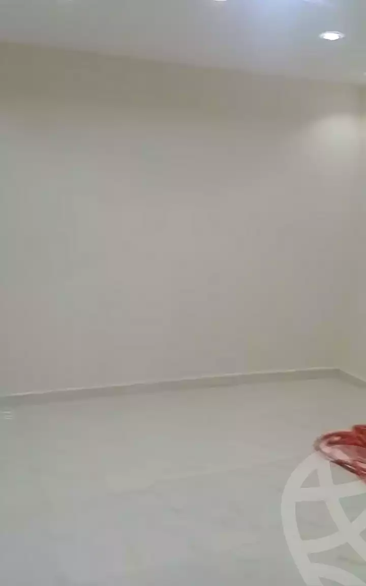 https://aqarmap.com.eg/ar/listing/7248472-for-sale-cairo-el-haram-shareaa-el-talateny