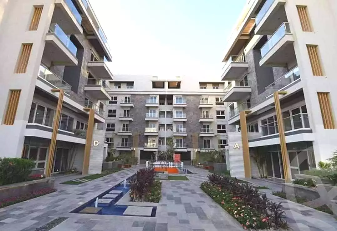 https://aqarmap.com.eg/en/listing/7248784-for-sale-cairo-new-cairo-compounds-mwntn-fyw-y-syty-club-park-mountain-view-icity