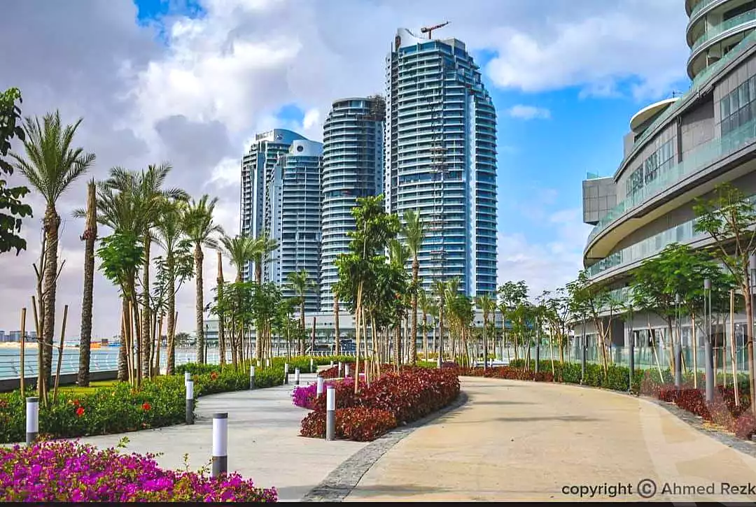 https://aqarmap.com.eg/ar/listing/7248799-for-sale-north-coast-new-alamein-mntj-t-l-lmyn-ljdyd-north-edge-towers