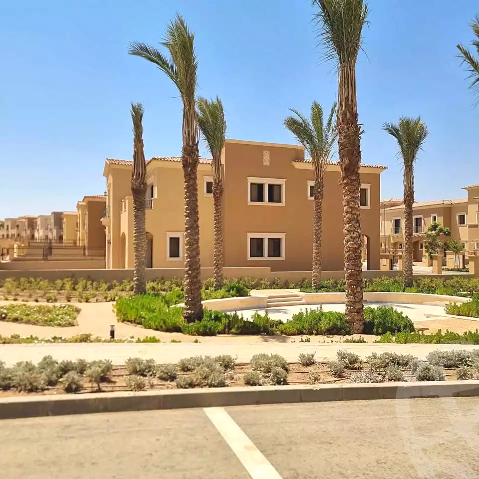 https://aqarmap.com.eg/ar/listing/7248838-for-sale-cairo-new-cairo-compounds-city-gate-sapphire-city-gate