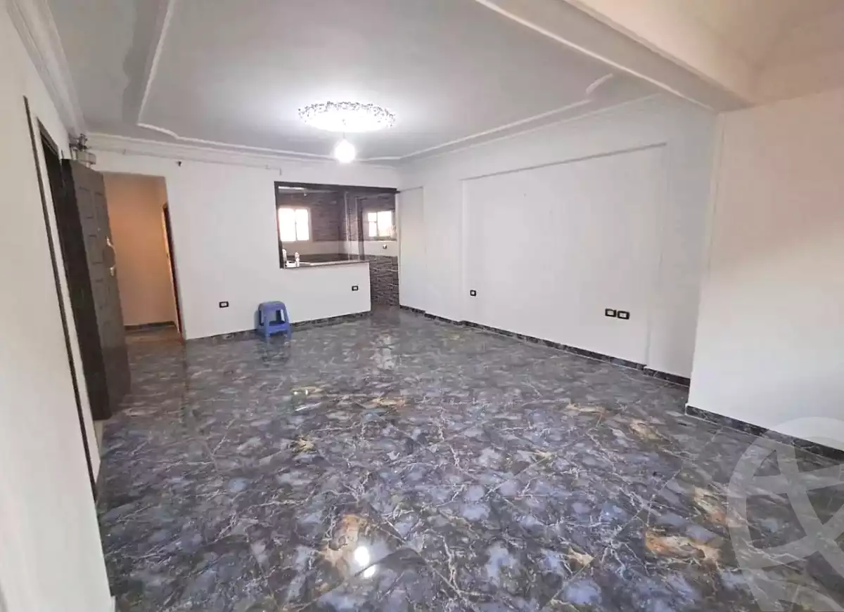 https://aqarmap.com.eg/ar/listing/7248924-for-rent-alexandria-shds