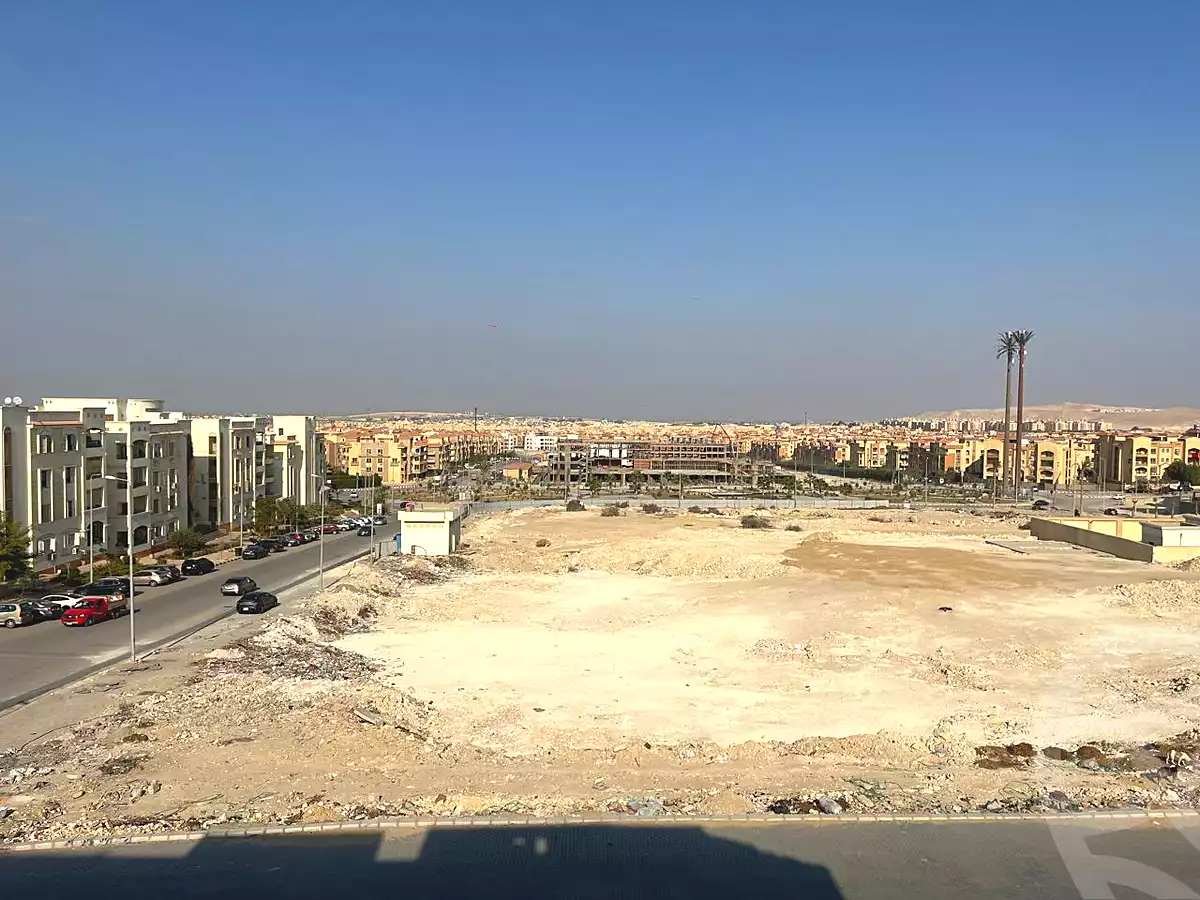https://aqarmap.com.eg/ar/listing/7249019-for-sale-cairo-el-sheikh-zayed-city-compounds-el-khamayel