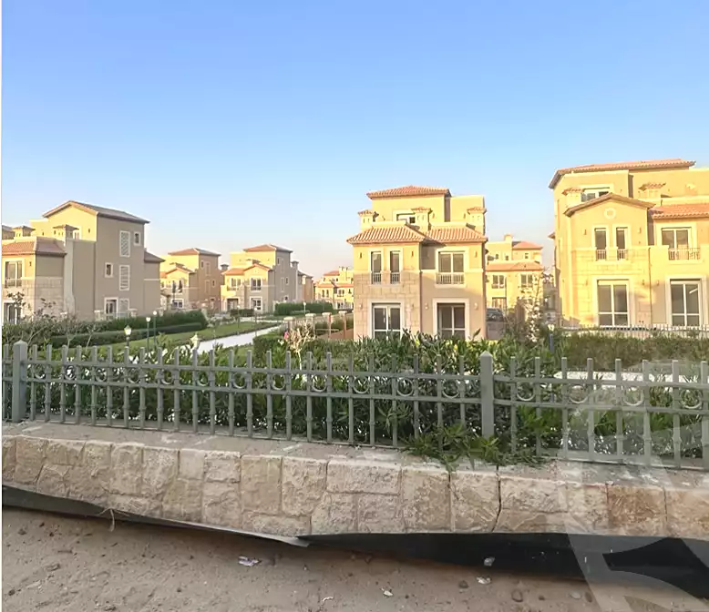 https://aqarmap.com.eg/ar/listing/7249076-for-sale-cairo-new-administrative-capital-r4-la-vista-city