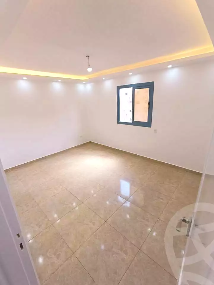 https://aqarmap.com.eg/ar/listing/7249386-for-sale-alexandria-el-asafra-l-sfr-bhry