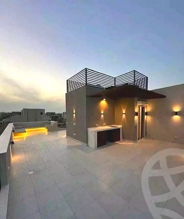 https://aqarmap.com.eg/en/listing/7249395-for-sale-cairo-new-cairo-compounds-fifth-square