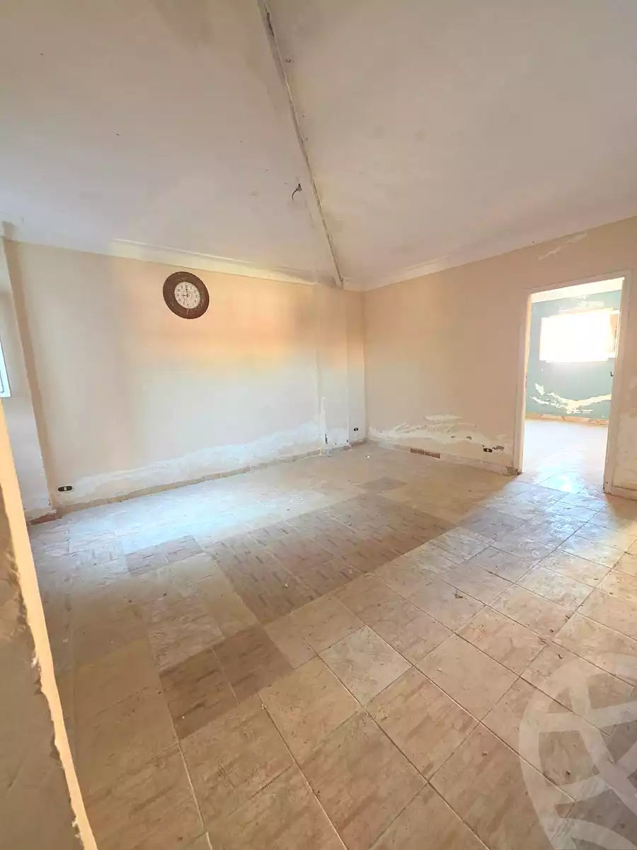 https://aqarmap.com.eg/ar/listing/7250007-for-sale-alexandria-al-agamy-el-hanouvel-al-haded-we-al-soulb-st