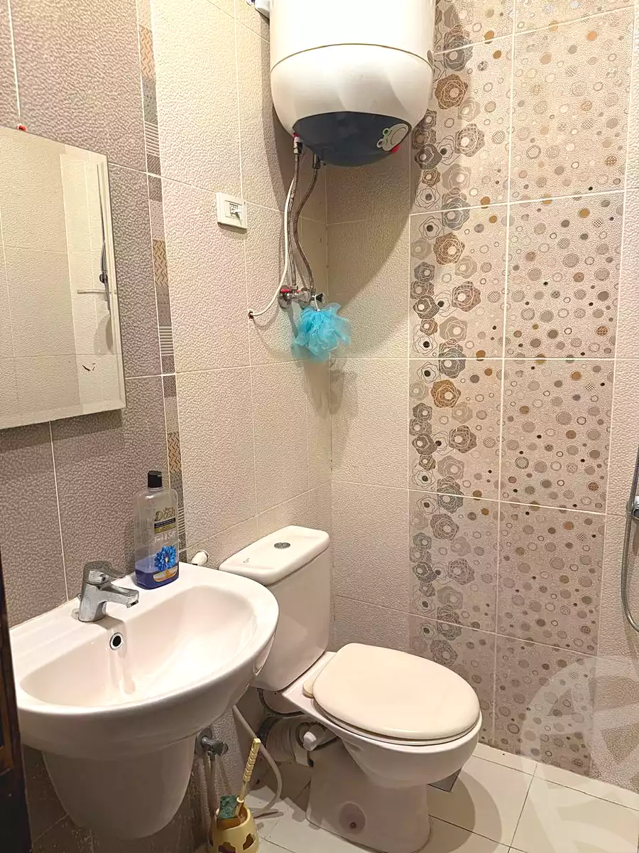 https://aqarmap.com.eg/ar/listing/7250052-for-rent-cairo-new-cairo-ganob-el-akadamiya-south-academy-h-mosaab-ibn-omair-st