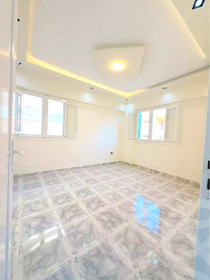 https://aqarmap.com.eg/en/listing/7250082-for-sale-alexandria-al-agamy-shataa-el-nakheel