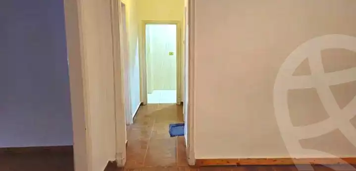 https://aqarmap.com.eg/ar/listing/7250280-for-rent-alexandria-lauran-shr-srhnk