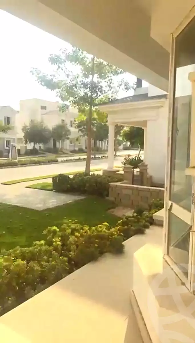 https://aqarmap.com.eg/en/listing/7250388-for-sale-cairo-6th-of-october-compounds-mountain-view-october-park