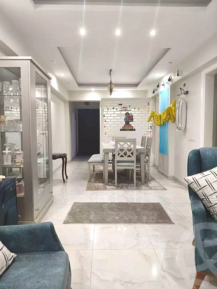 https://aqarmap.com.eg/en/listing/7250690-for-sale-cairo-el-zaytun-hlmy-lzytwn-ibn-el-hakam-sq