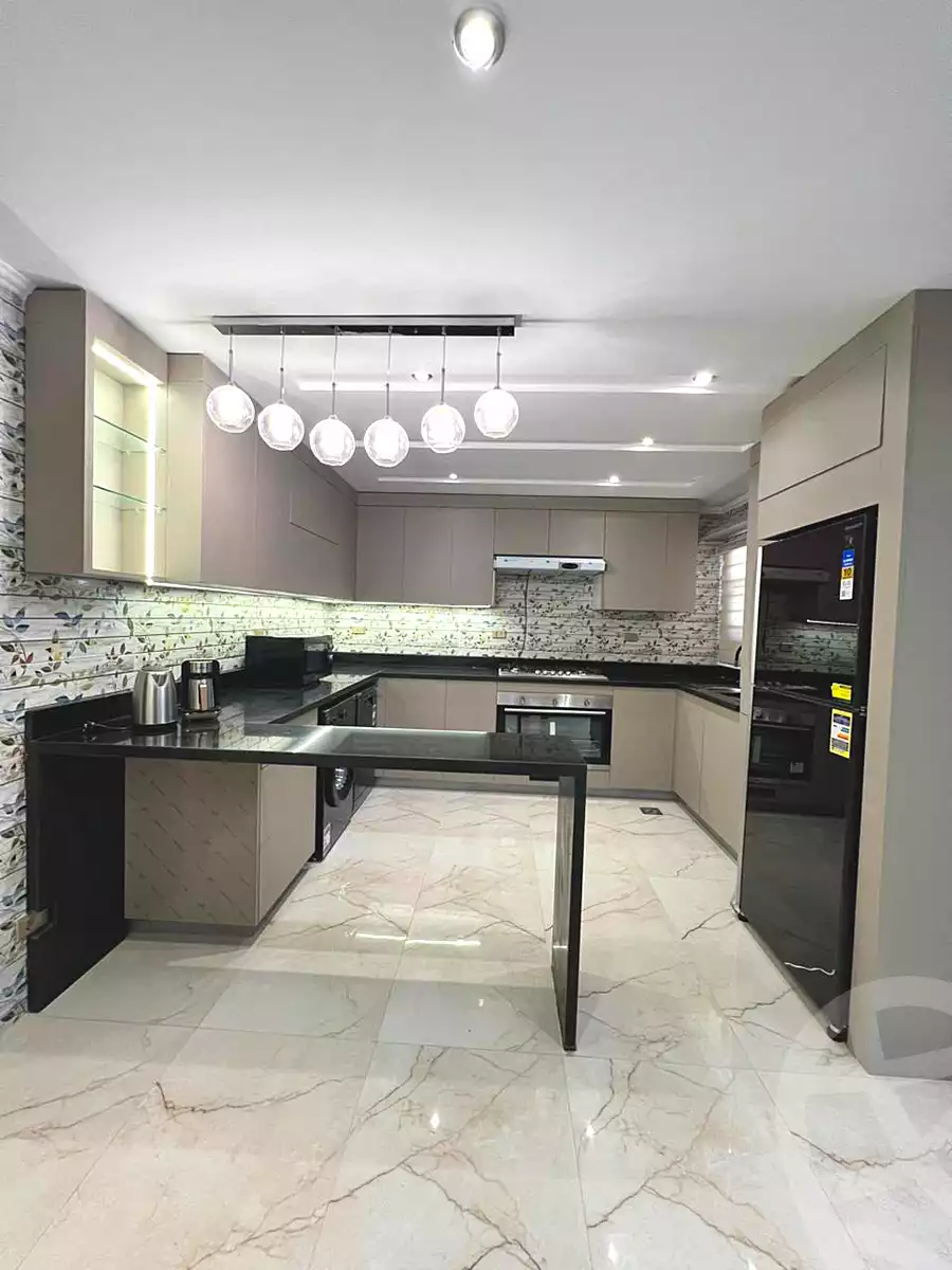 https://aqarmap.com.eg/en/listing/7250717-for-sale-cairo-new-cairo-compounds-mwrd-fq-llttwyr