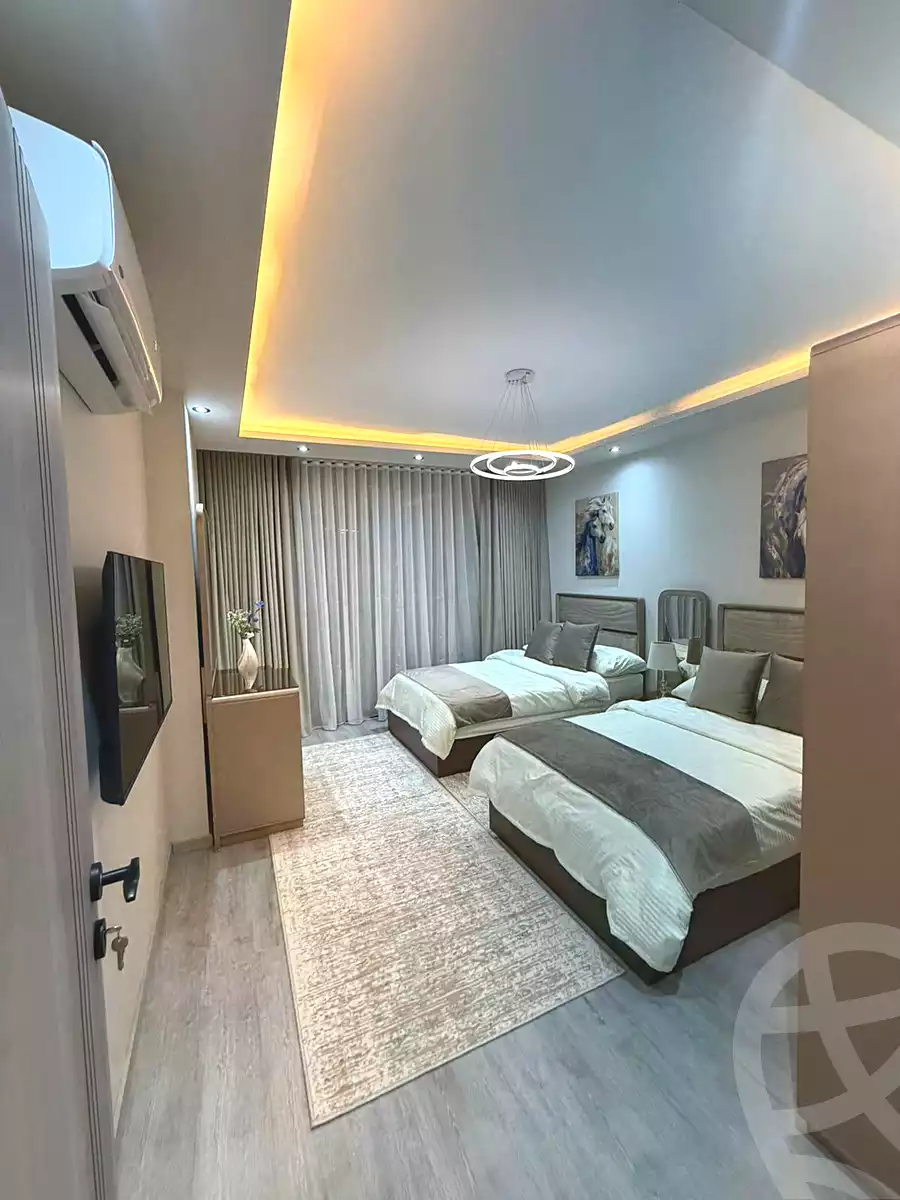 https://aqarmap.com.eg/en/listing/7250723-for-sale-cairo-new-cairo-compounds-mwrd-fq-llttwyr