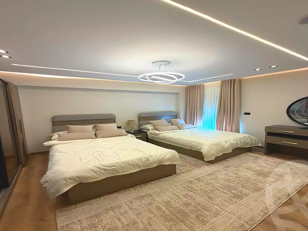 https://aqarmap.com.eg/en/listing/7250830-for-sale-cairo-new-cairo-compounds-mwrd-fq-llttwyr